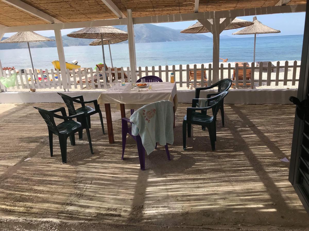 Appartamento Karaburun Sunset Beach Orikum Esterno foto