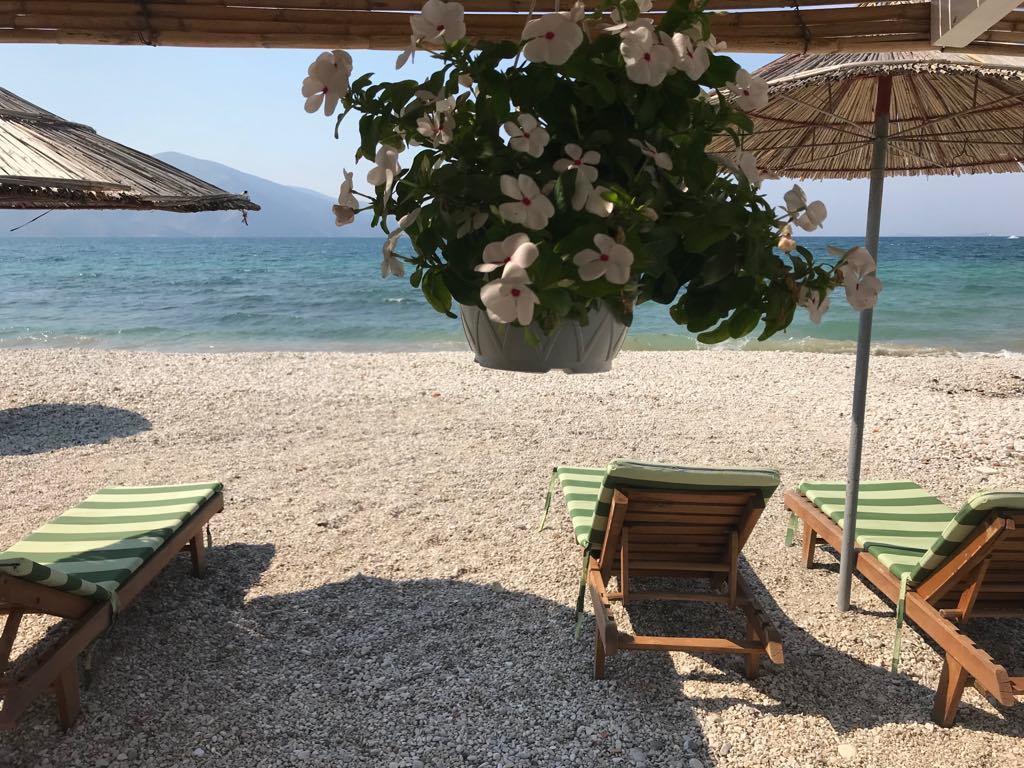 Appartamento Karaburun Sunset Beach Orikum Esterno foto